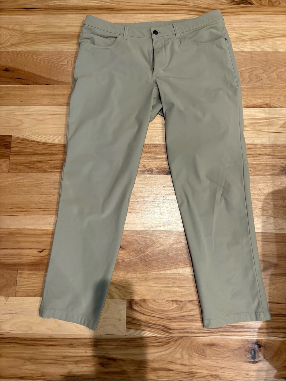 Lululemon Men’s ABC 5 pocket pant